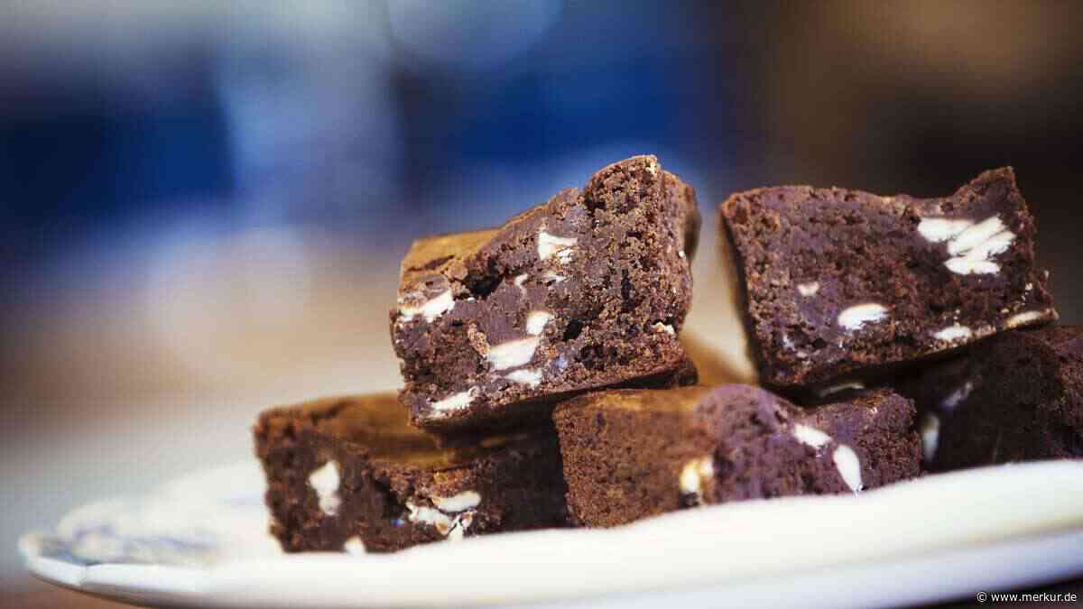 Den Backofen keinesfalls einschalten: Warum diese Brownies ganz ohne Backen viel saftiger schmecken