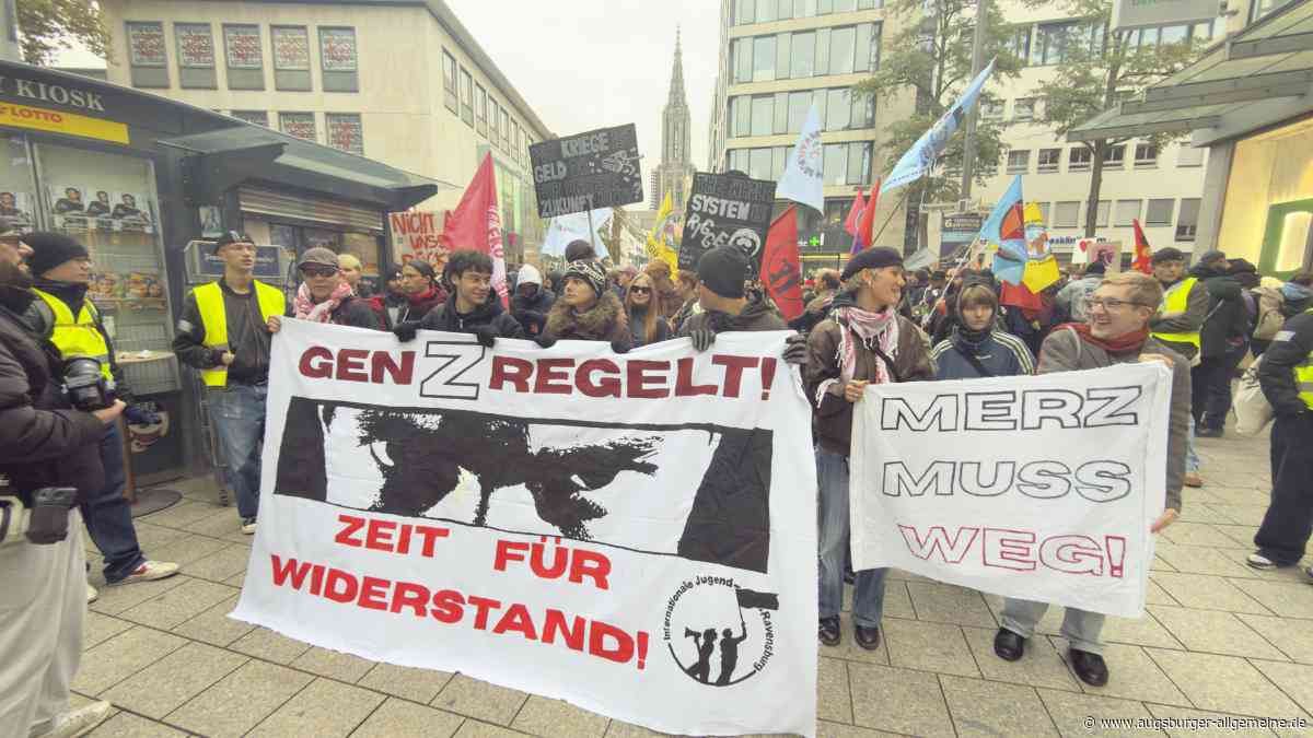 800 Menschen bei „Gen-Z-Demo“ in Ulm: So fällt die Bilanz der Polizei aus